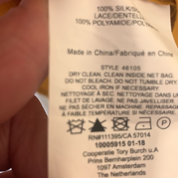 Tory Burch silk tunic size 4. EUC. No stains or tears. - Picture 4 of 6